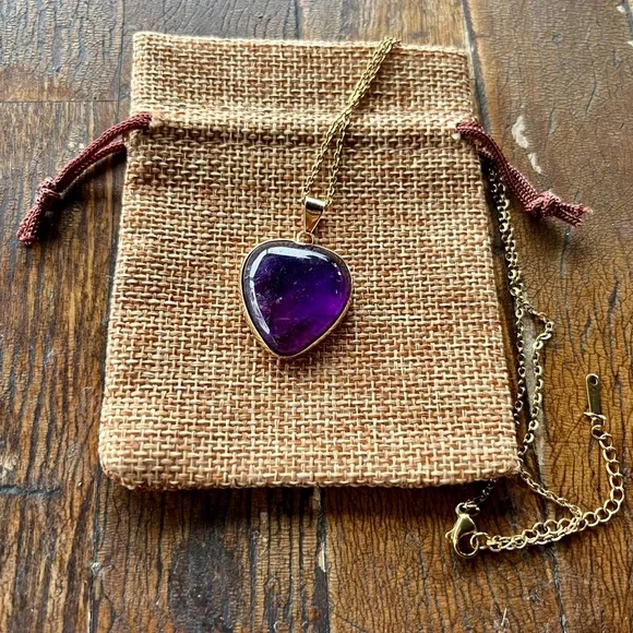 Amethyst Heart Necklace Amethyst Pendant Crystal Heart Necklace Genuine Amethyst - Picture 3 of 3